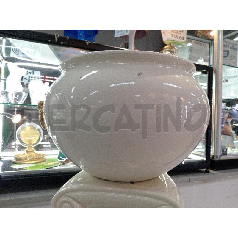 TRESPOLO  CERAMICA CPITELLO CON VASO | Mercatino dell'Usato Moncalieri bengasi 2
