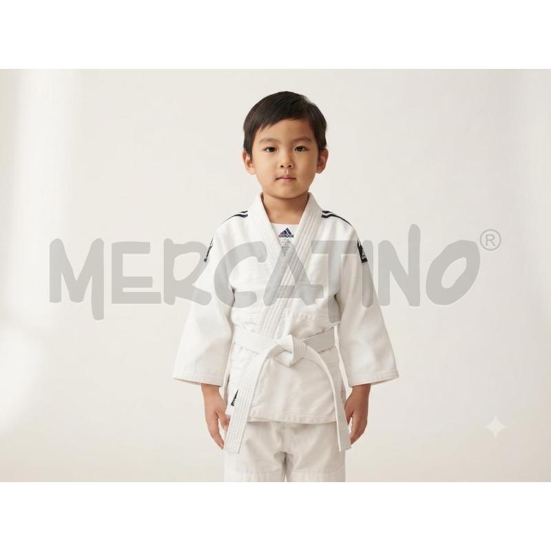 TUTA KARATE ADIDAS DA BAMBINO | Mercatino dell'Usato Moncalieri bengasi 1