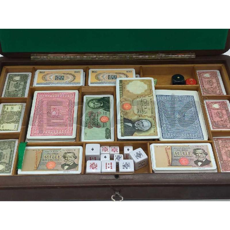 VALIGETTA +  CARTE DA GIOCO +  | Mercatino dell'Usato Moncalieri bengasi 2