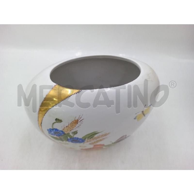 VASO CERAMICA BIANCA C/DECORAZIONE FIORI E FARFALLA  | Mercatino dell'Usato Moncalieri bengasi 2