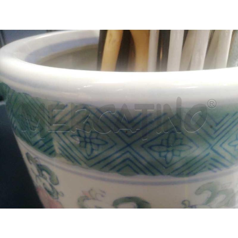 VASO CERAMICA CINA CON MAZZO RAMI SECCHI | Mercatino dell'Usato Moncalieri bengasi 5