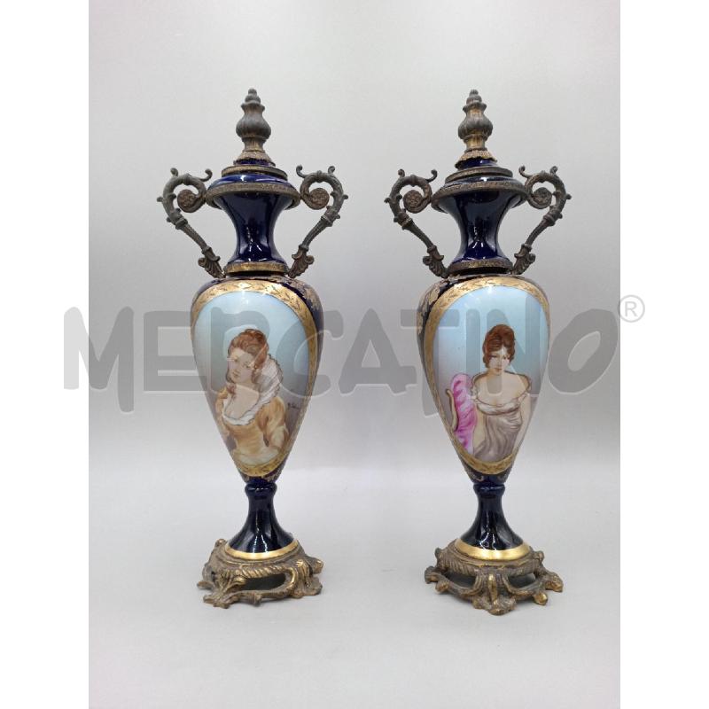 VASO CERAMICA COPPIA DIPINTO DONNE DI UNA VOLTA FIRMATE | Mercatino dell'Usato Moncalieri bengasi 1