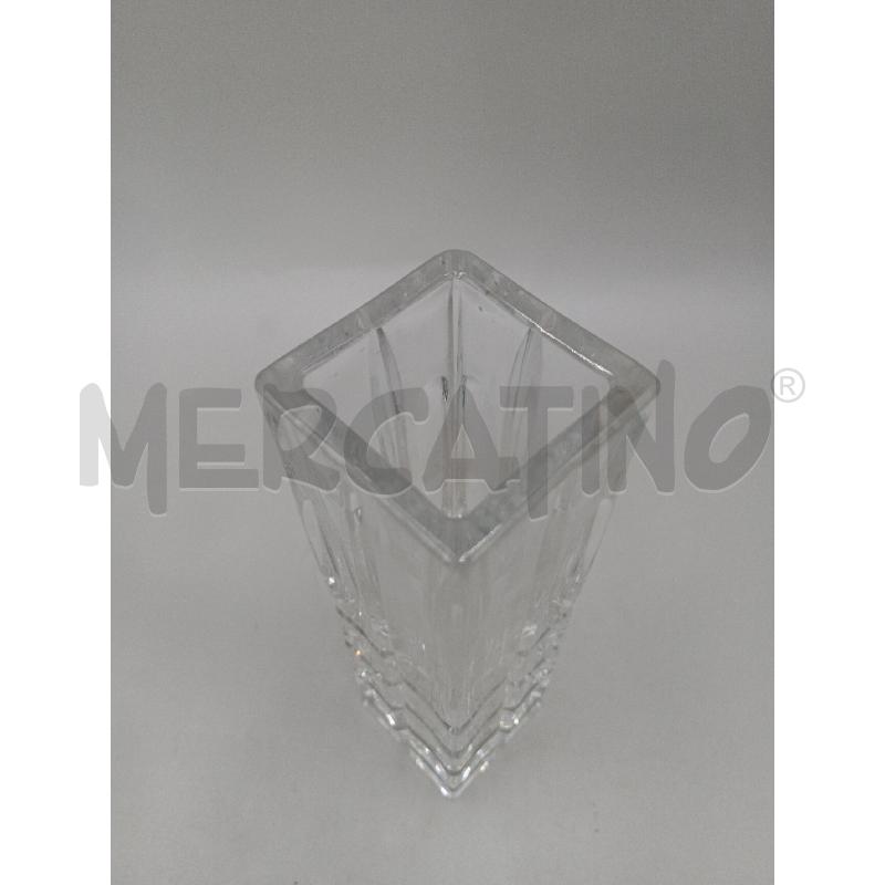 VASO CRISTALLO MOLATO FORMA RETATNGOLARE C/BORDI MOLATI E LAVORAZIONE GEOMETRICA  | Mercatino dell'Usato Moncalieri bengasi 2