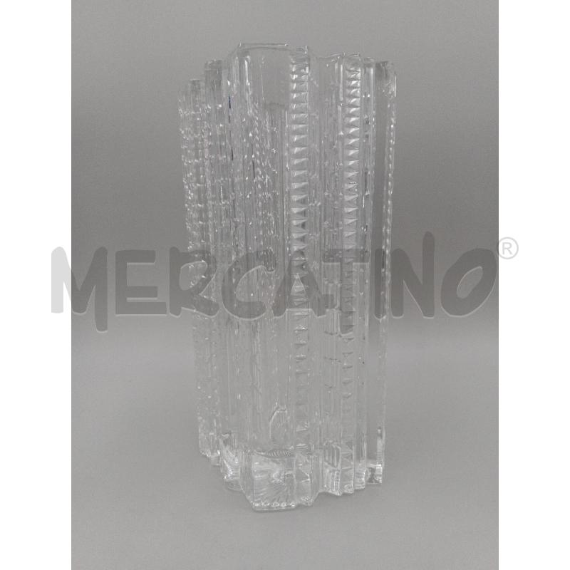VASO CRISTALLO MOLATO PORTA FIORI FORMA PARTICOLARE | Mercatino dell'Usato Moncalieri bengasi 1