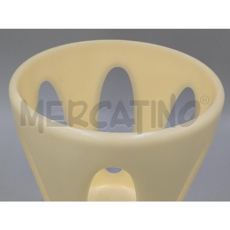 VASO PLASTICA DESIGN GUZZINI AGRUMIERA GIALLA  | Mercatino dell'Usato Moncalieri bengasi 2