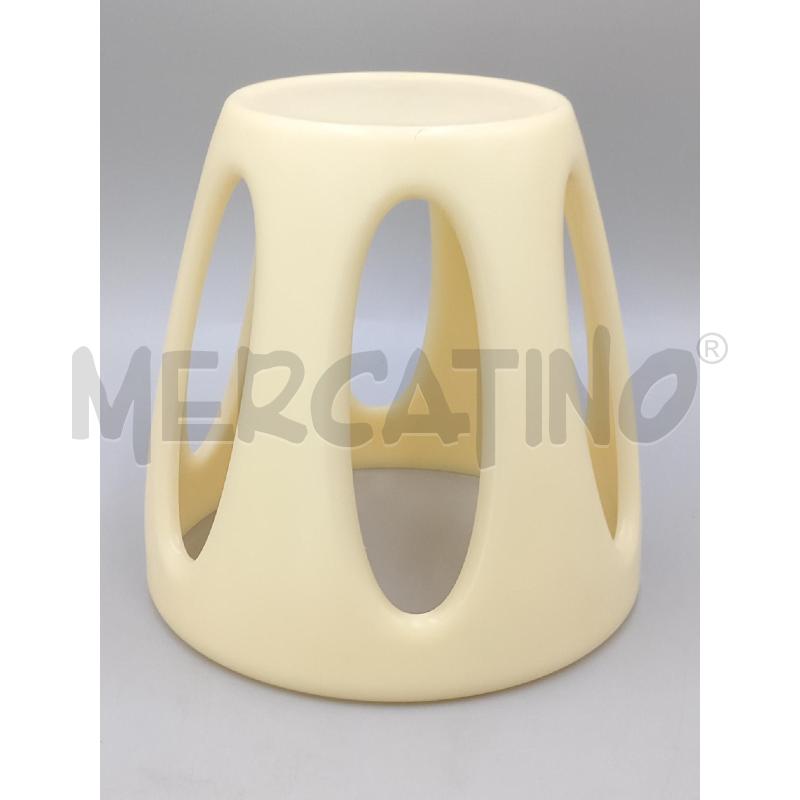 VASO PLASTICA DESIGN GUZZINI AGRUMIERA GIALLA  | Mercatino dell'Usato Moncalieri bengasi 4