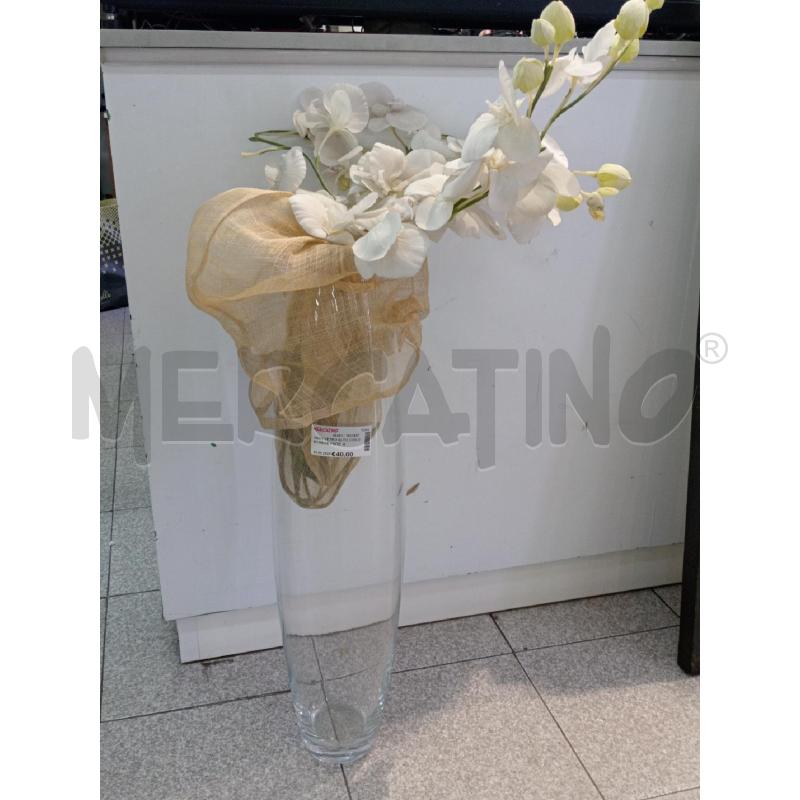 VASO VETRO ALTO CON ORCHIDEE FINTE  ALTO CM 70 | Mercatino dell'Usato Moncalieri bengasi 1