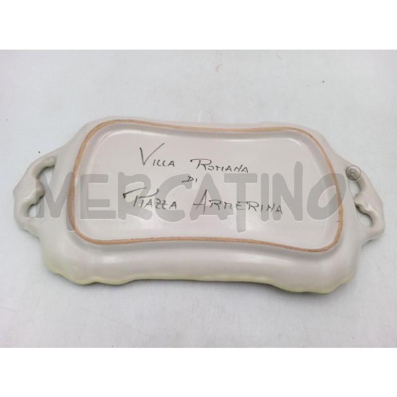 VASSOIO CERAMICA VILLA ROMANA DI PIAZZA ARMERINA | Mercatino dell'Usato Moncalieri bengasi 4