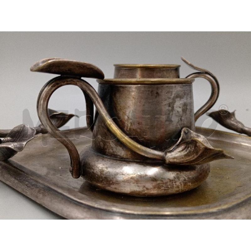VASSOIO M ETALLO LIBERTY CON TAZZA E POSACENERE | Mercatino dell'Usato Moncalieri bengasi 2