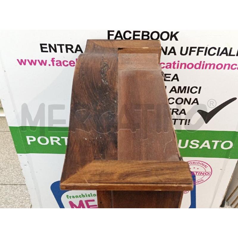 VETRINETTA PENSILE 3 RIPIANI | Mercatino dell'Usato Moncalieri bengasi 4