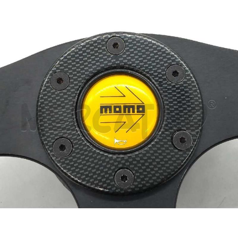 VOLANTE 3 RAZZE MOMO MADE IN ITALY D35 RIVESTIMENTO IN PELLE | Mercatino dell'Usato Moncalieri bengasi 2
