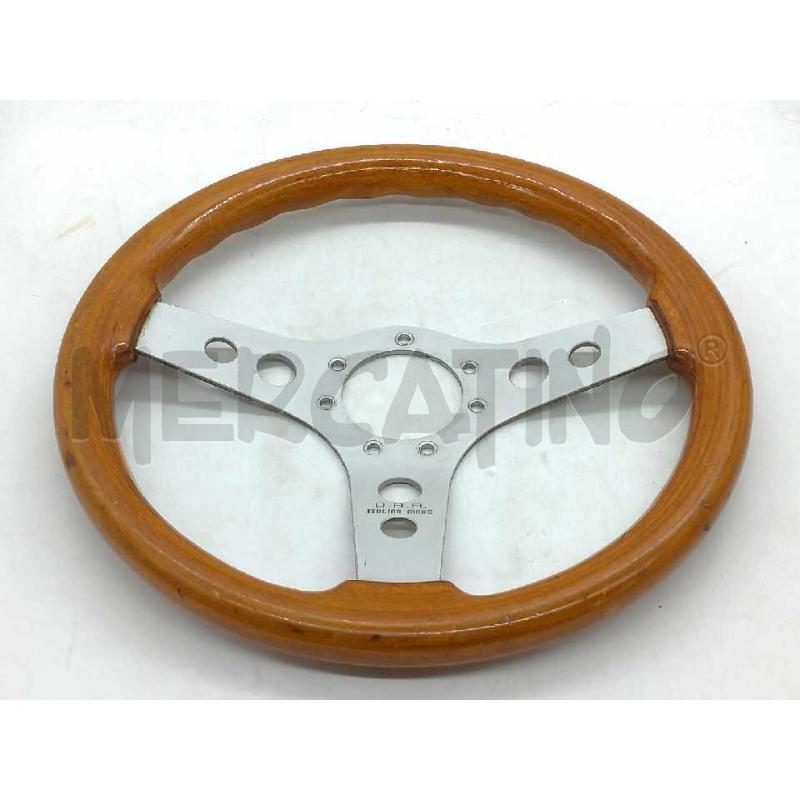 VOLANTE TRE RAZZE O.B.A. MADE IN ITALY IN RADICA SENZA MOZZO DIAMETRO CM 33 | Mercatino dell'Usato Moncalieri bengasi 1