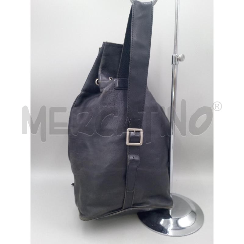 ZAINO DONNA TRATTI PELLE NERA MONOSPALLA | Mercatino dell'Usato Moncalieri bengasi 2