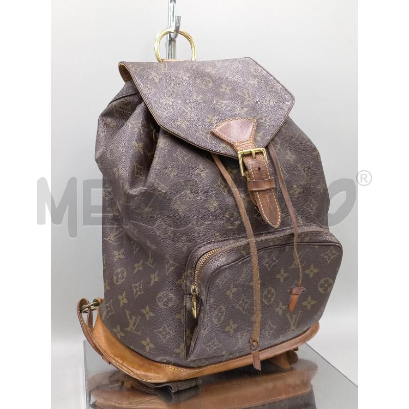 ZAINO LOUIS VUITTON MONTSOURIS MONOGRAM CON DIFETTO | Mercatino dell'Usato Moncalieri bengasi 1