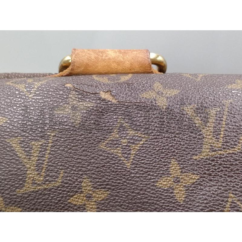 ZAINO LOUIS VUITTON MONTSOURIS MONOGRAM CON DIFETTO | Mercatino dell'Usato Moncalieri bengasi 2