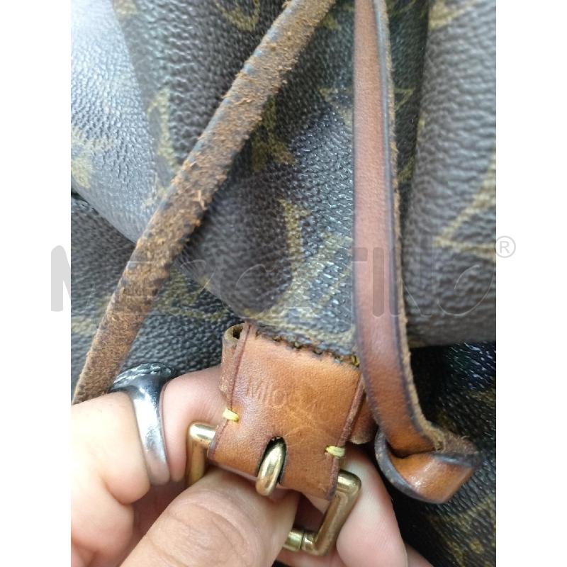ZAINO LOUIS VUITTON MONTSOURIS MONOGRAM CON DIFETTO | Mercatino dell'Usato Moncalieri bengasi 5