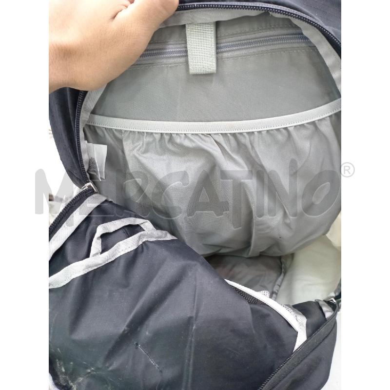 ZAINO NORTH FACE NERO BEIGE | Mercatino dell'Usato Moncalieri bengasi 3