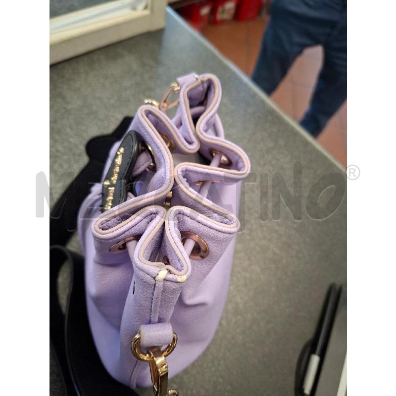 BORSA/SACCA DONNA LILLA NERA DENNY ROSE DIFETTO | Mercatino dell'Usato Frossasco 2