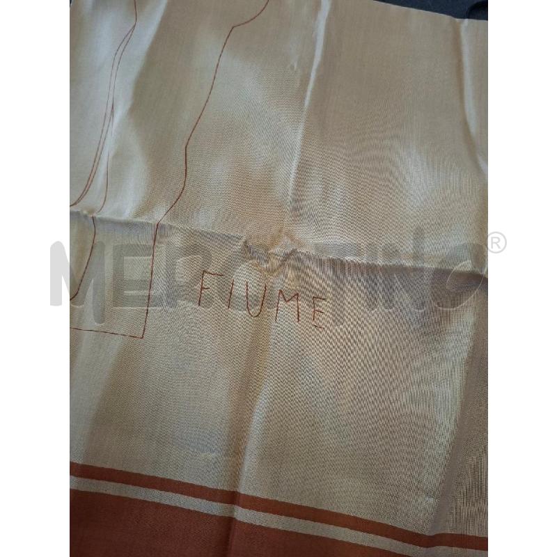 FOULARD FIUME FANT BEIGE DISEGNO 65X65 | Mercatino dell'Usato Frossasco 2