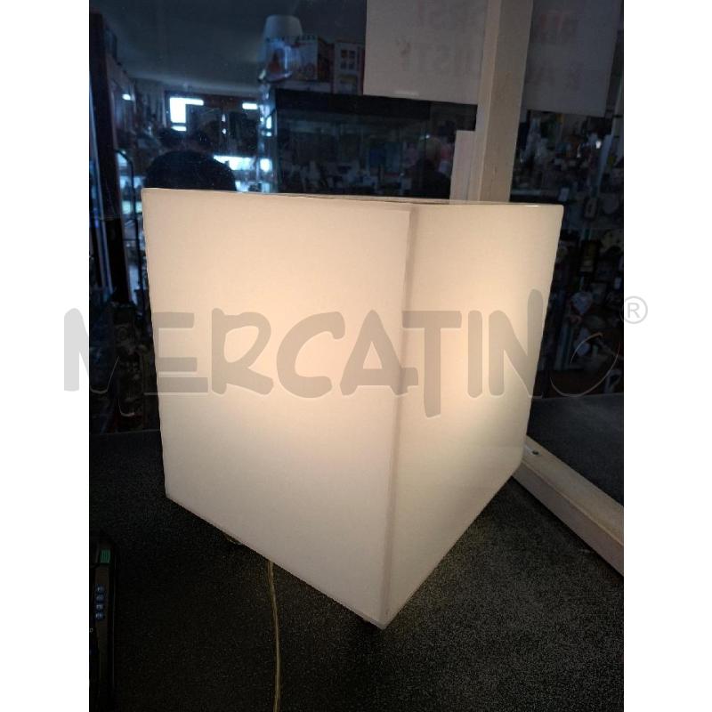 LAMPADA 34X29X33 BCA JULIA GRUP FURNITURE ROTELLE | Mercatino dell'Usato Frossasco 4
