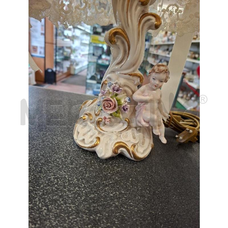 LAMPADE PZ.2 H40 B/CER CAPODIMONTE P/PIZZO BCO | Mercatino dell'Usato Frossasco 2