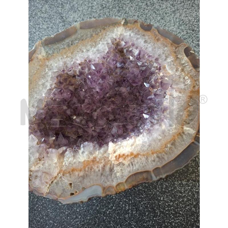 MINERALE 19X16 GEODE | Mercatino dell'Usato Frossasco 2