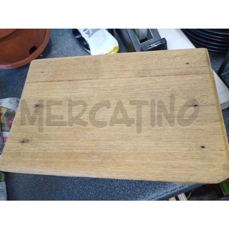 PANCHETTA LEGNO 30X20X16 ARTIGIANALE | Mercatino dell'Usato Frossasco 3