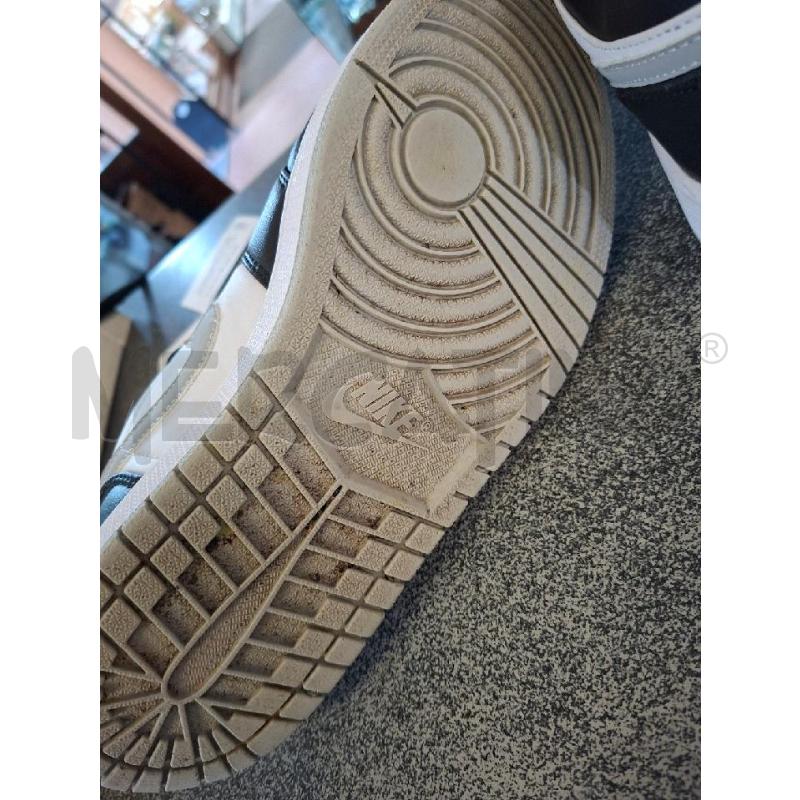 SCARPE AIR JORDAN NIKE BCO NERE N.43 | Mercatino dell'Usato Frossasco 4