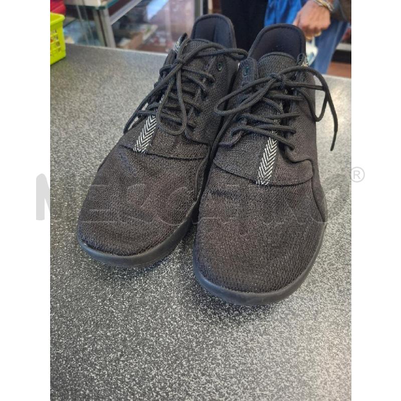 SCARPE AIR JORDAN NIKE NERE N.42 | Mercatino dell'Usato Frossasco 2