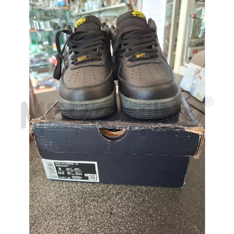 SCARPE NIKE AIR FORCE 1 NERE GIALLI N.42.5 | Mercatino dell'Usato Frossasco 5