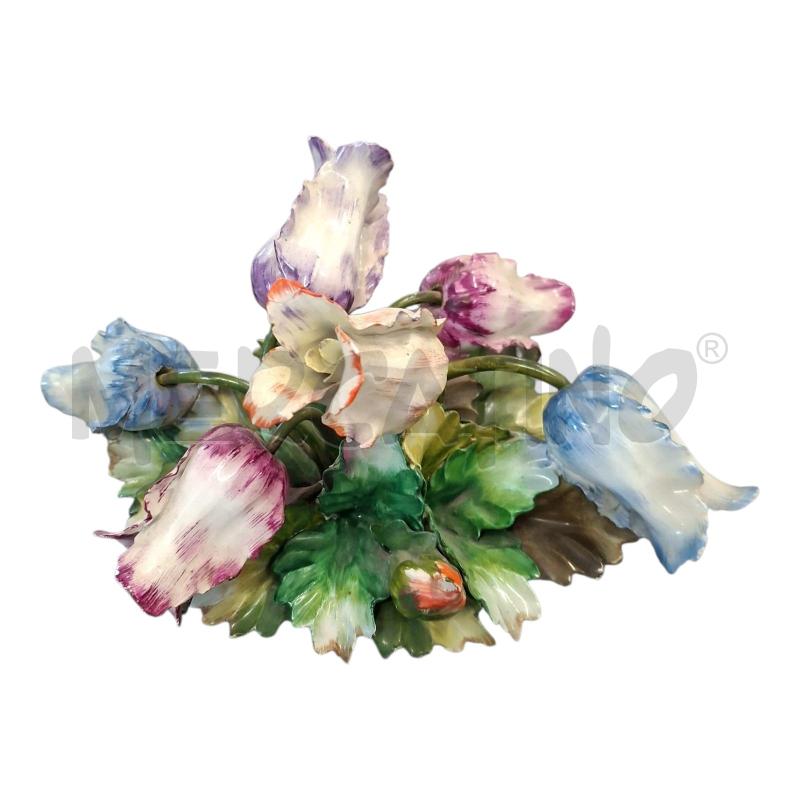 STATUETTA 26X18X16 CER CAPODIMONTE FIORI | Mercatino dell'Usato Frossasco 1