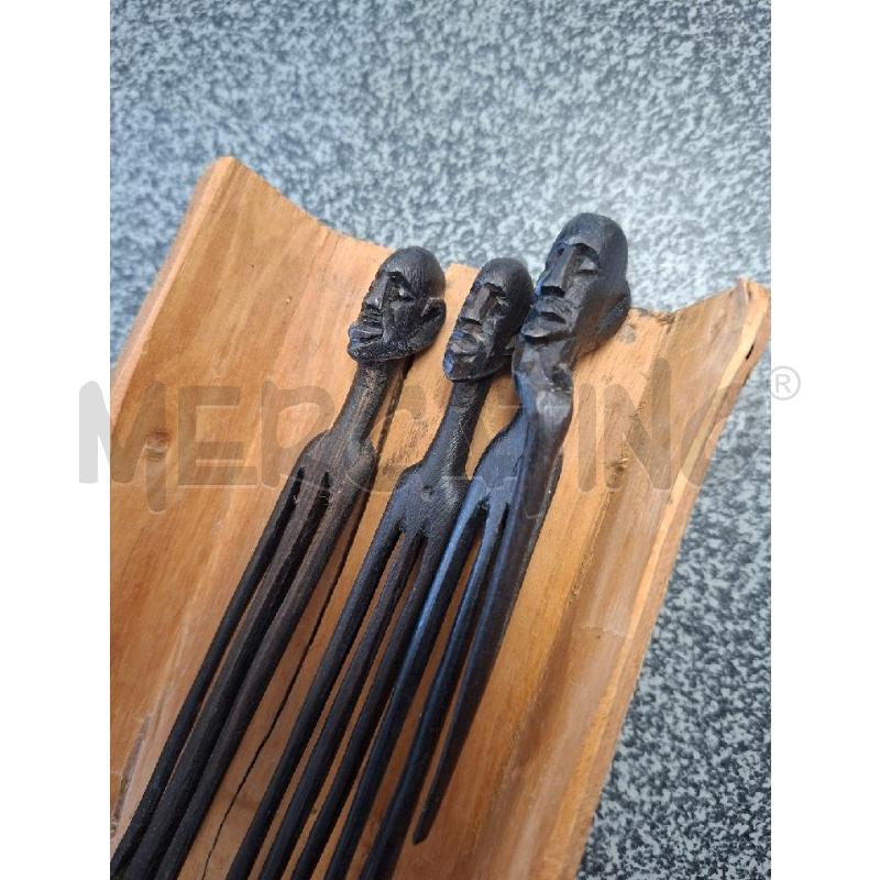 STATUETTA H30 LEGNO DOPPIO COLORE | Mercatino dell'Usato Frossasco 2