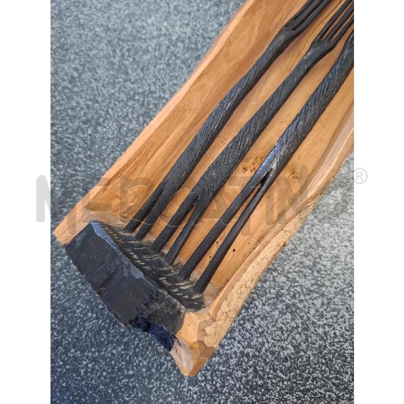 STATUETTA H30 LEGNO DOPPIO COLORE | Mercatino dell'Usato Frossasco 3