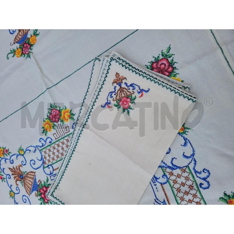 TOVAGLIA+8TOVAGLIOLI BEIGE RICAMI A MANO | Mercatino dell'Usato Frossasco 3