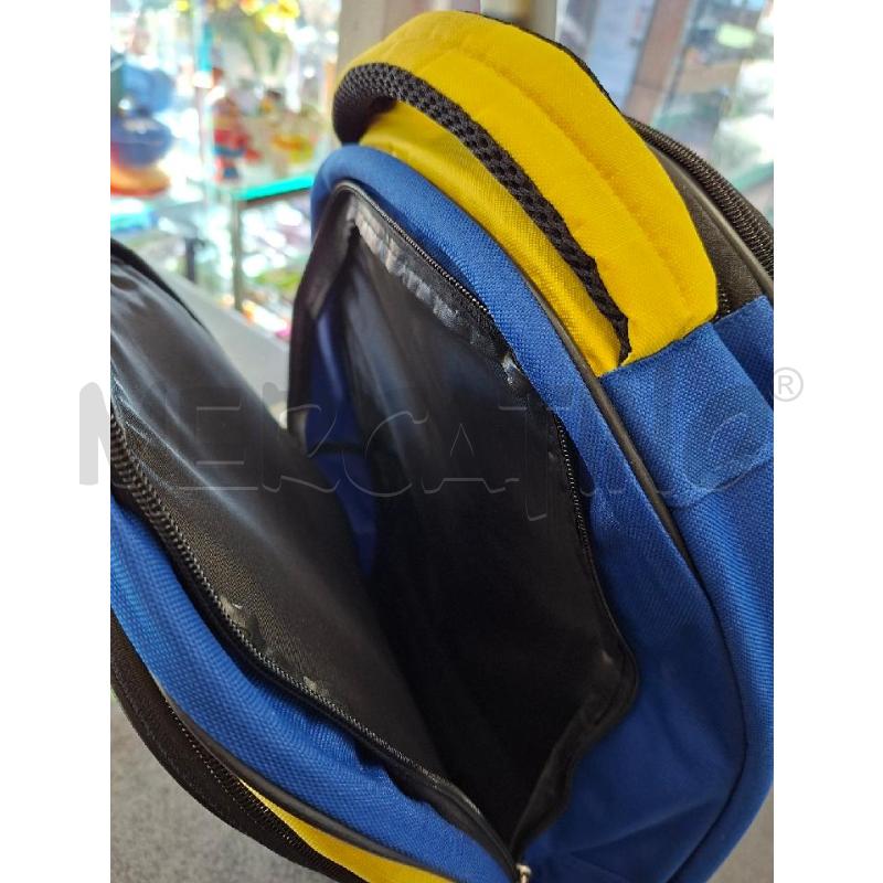 ZAINO BLU GIALLO LIMITED EDITION CAMEL YAMAHA | Mercatino dell'Usato Frossasco 5
