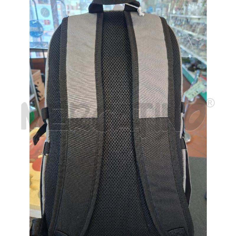 ZAINO GRI MOMODESIGN | Mercatino dell'Usato Frossasco 3
