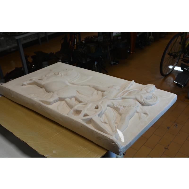 BASSORILIEVO GESSO BIGA ROMANA | Mercatino dell'Usato Torino via ceresole 1