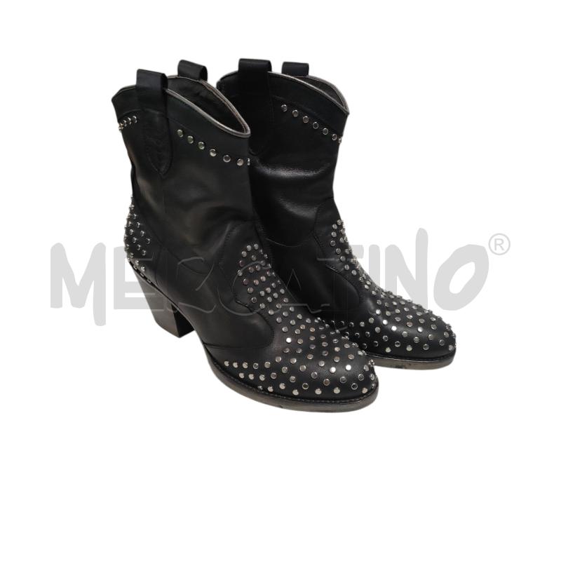 CAMPEROS DONNA CELLINI NERO BORCHIE | Mercatino dell'Usato Torino via ceresole 1