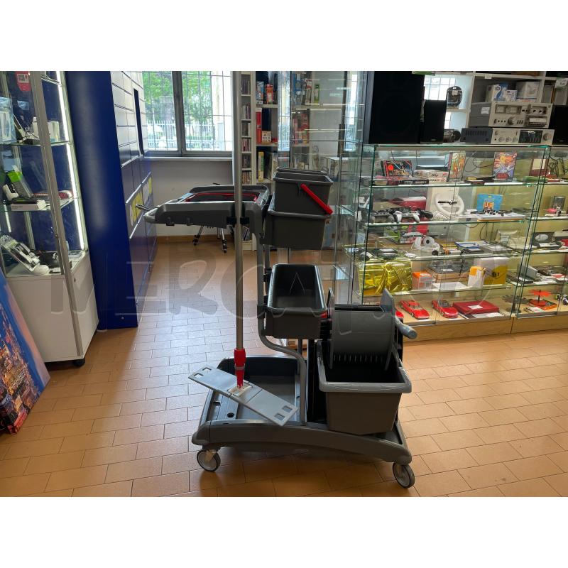 CARRELLO PULIZIA PROFESSIONALE | Mercatino dell'Usato Torino via ceresole 1