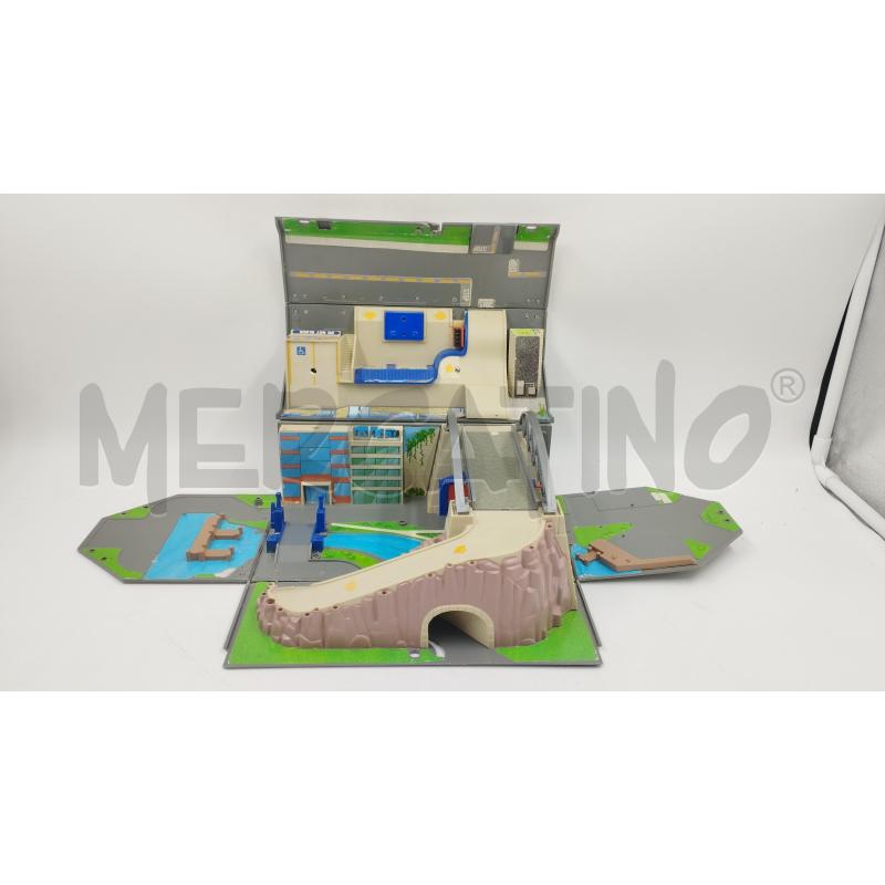 CASSETTA ATTREZZI MICRO MACHINES  | Mercatino dell'Usato Torino via ceresole 2