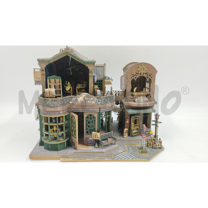  DIORAMA CASA D'EPOCA | Mercatino dell'Usato Torino via ceresole 1