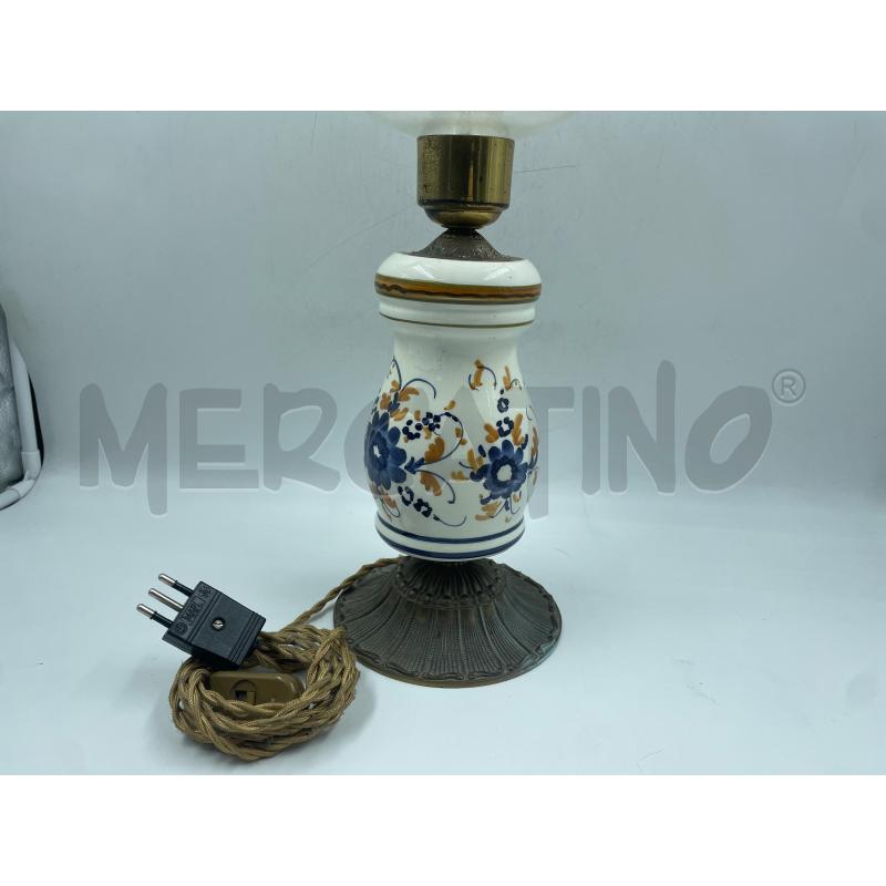 LAMPADA CERAMICA VECCHIA | Mercatino dell'Usato Torino via ceresole 3