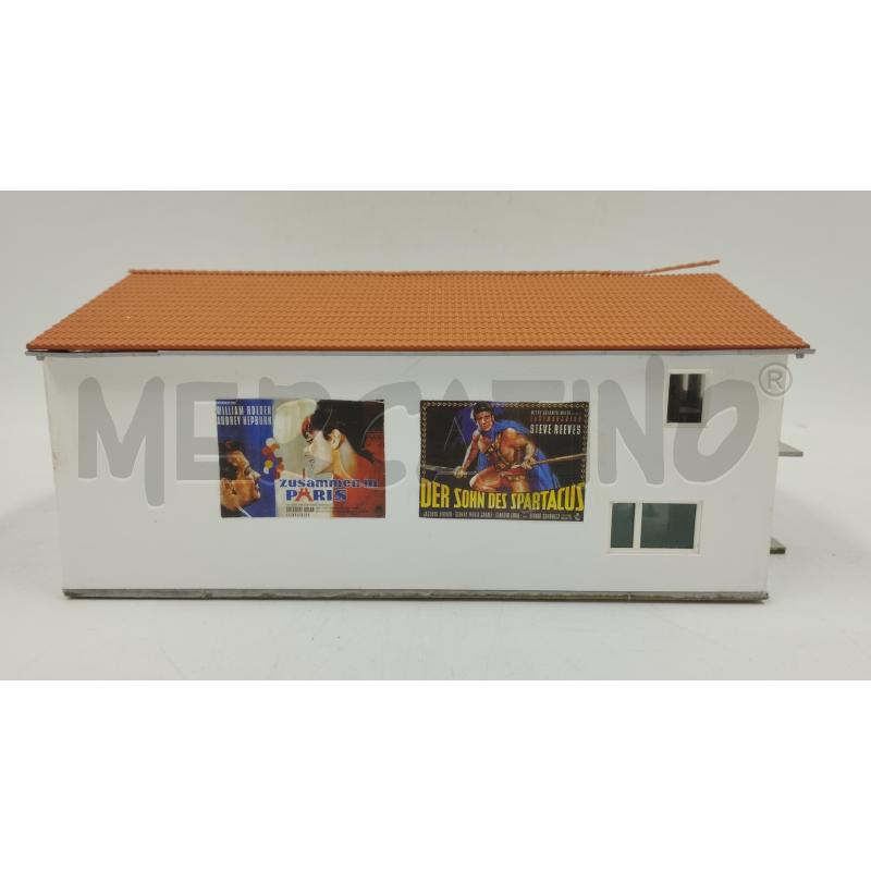 MODELLINO MINIATURA CINEMA IN PLASTICA 20X10X5 | Mercatino dell'Usato Torino via ceresole 2