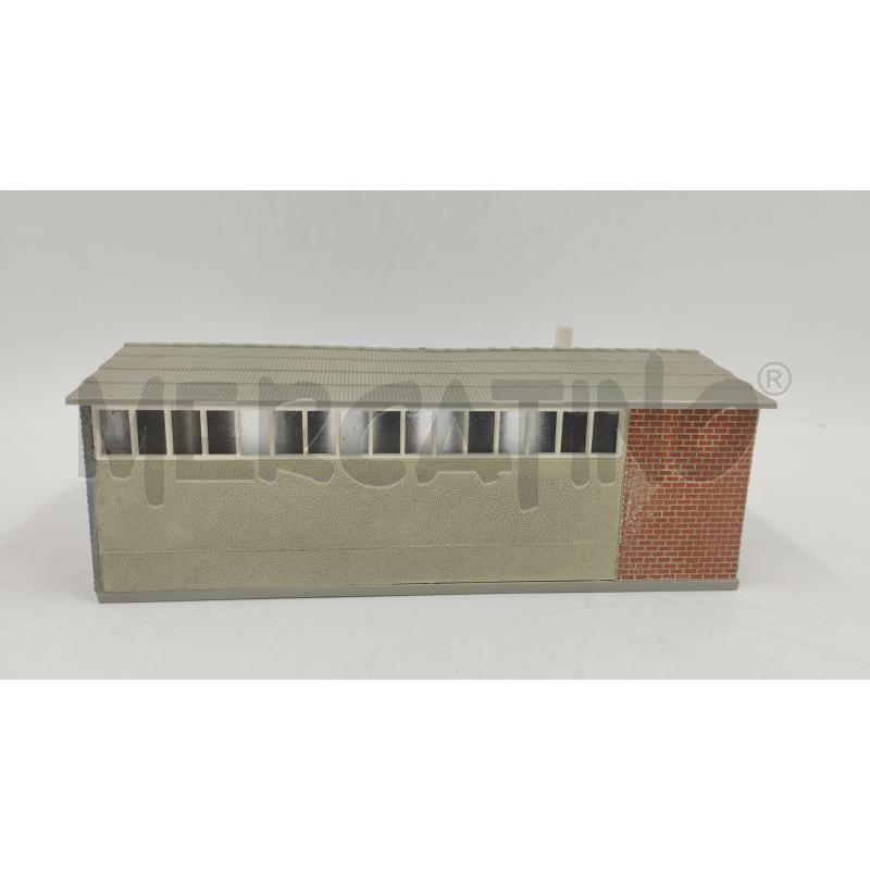 MODELLINO MINIATURA MAGAZZINO IN PLASTICA 15X8X5 | Mercatino dell'Usato Torino via ceresole 2