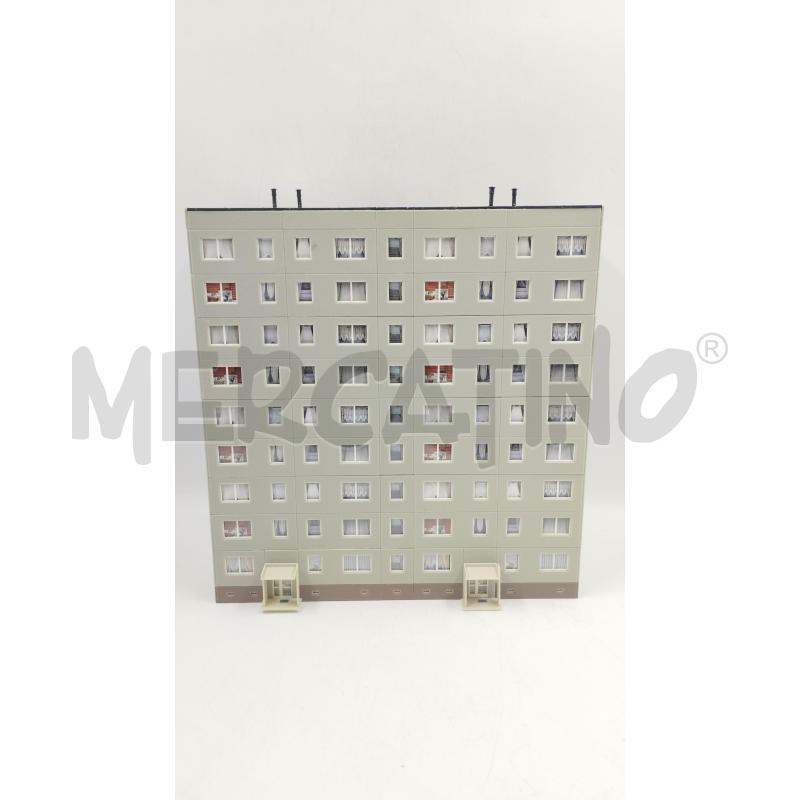 MODELLINO MINIATURA PALAZZINA GRIGIA GRANDE | Mercatino dell'Usato Torino via ceresole 1
