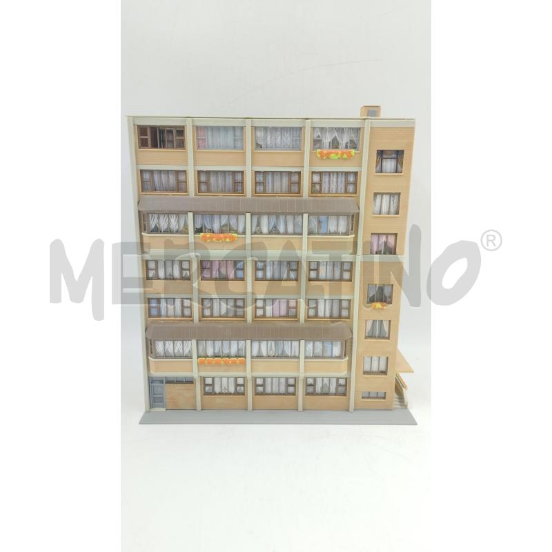 MODELLINO MINIATURA PALAZZINA MATTONCINI ROSSI BALCONI | Mercatino dell'Usato Torino via ceresole 1