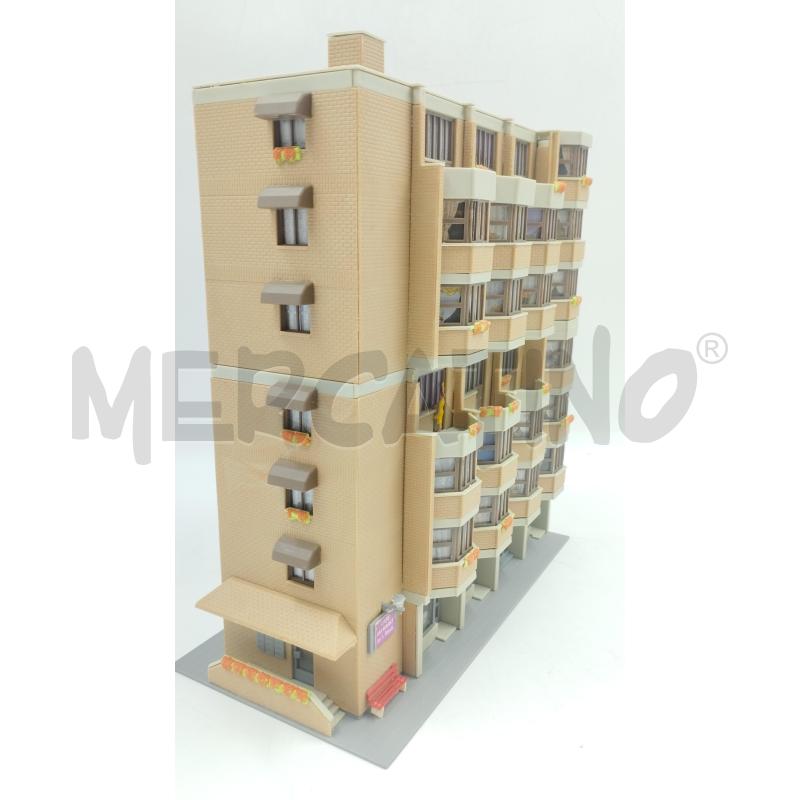 MODELLINO MINIATURA PALAZZINA MATTONCINI ROSSI BALCONI | Mercatino dell'Usato Torino via ceresole 4