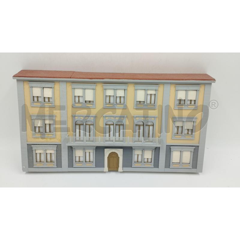 MODELLINO MINIATURA PALAZZINA STRETTA 25X20X5 | Mercatino dell'Usato Torino via ceresole 1
