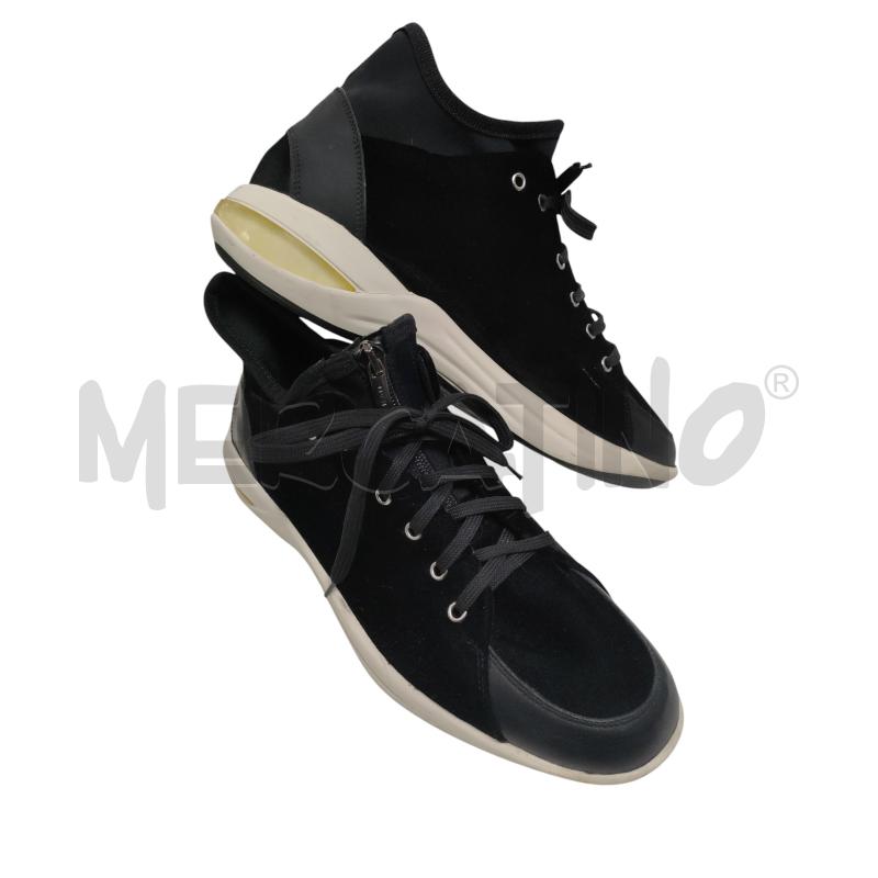 SCARPE DONNA FRAU NERO VELLUTINO | Mercatino dell'Usato Torino via ceresole 1