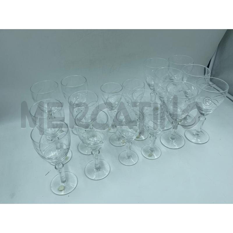 SERVIZIO BICCHIERI CRISTALLO 1 PZ | Mercatino dell'Usato Torino via ceresole 5